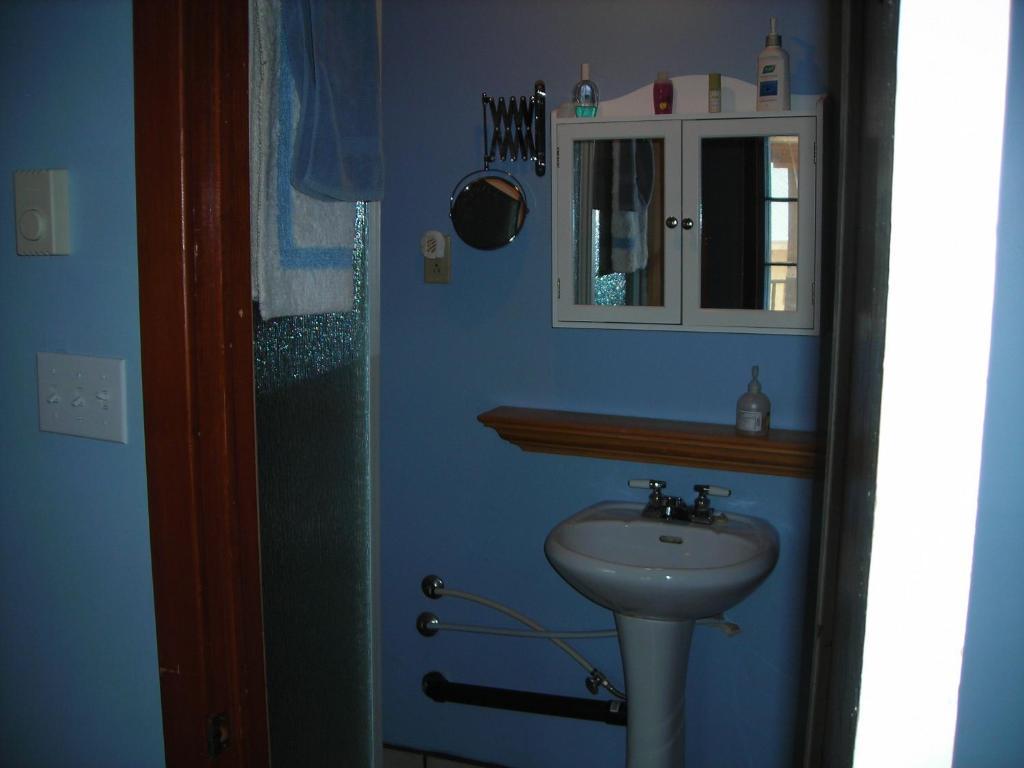 Gîte des Hauteurs et Café de la place Saint Zenon Habitación foto